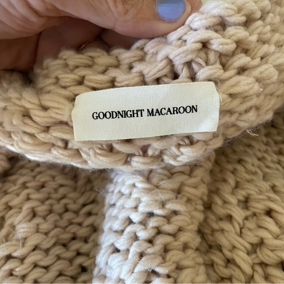 Goodnight Macaroon Cardigan Knit Your Love. - Picture 7 of 8